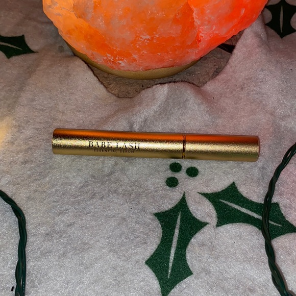 3/$75 Babe Lash Essential Serum - Eyelash Growing Serum - Picture 2 of 4